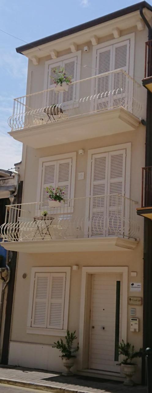 Bed and Breakfast Il Piccolo Giglio Porto SantʼElpidio Exteriér fotografie